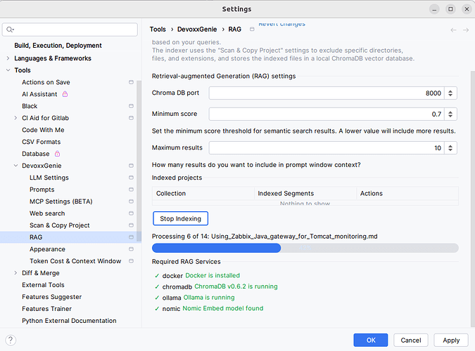 На изображении отображаются настройки программы DevoxGenie, включающие параметры для сканирования и копирования проектов, а также настройки Retrieval-augmented Generation (RAG) с использованием ChromaDB. (Подпись к изображению от AI)